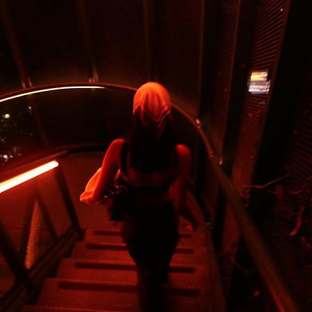 The Click Clack Hotel Medellín Exteriör bild Stairs at the station