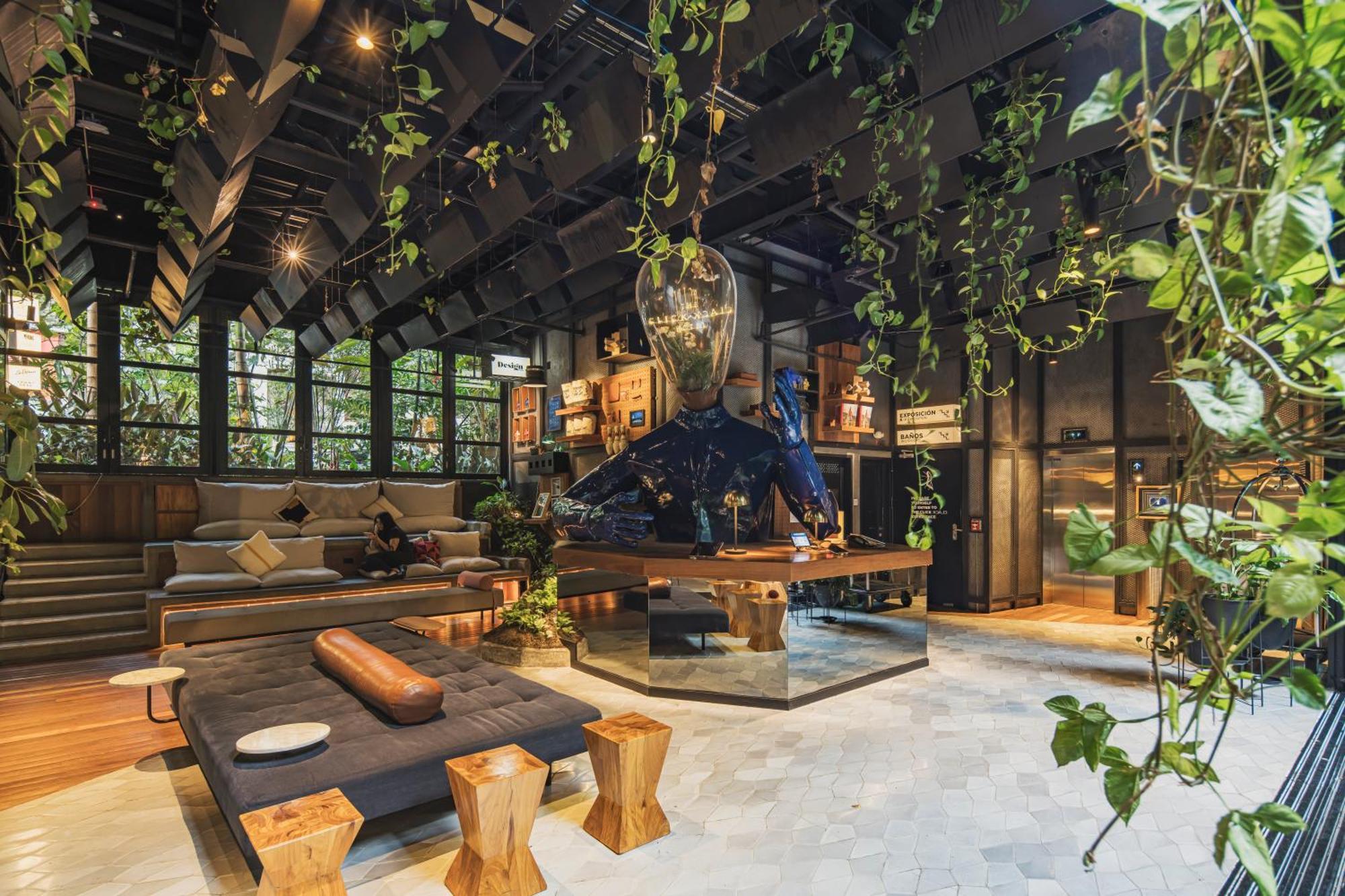 The Click Clack Hotel Medellín Exteriör bild The interior of the hotel