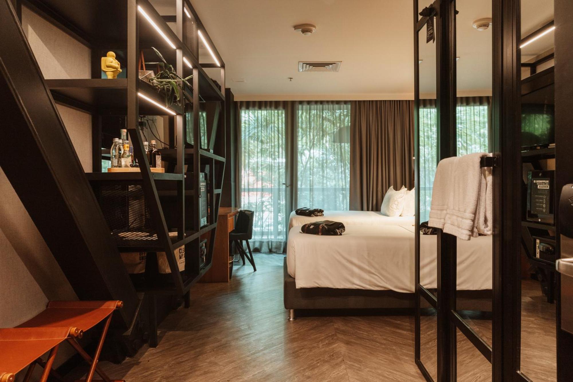 The Click Clack Hotel Medellín Exteriör bild A room at the hotel